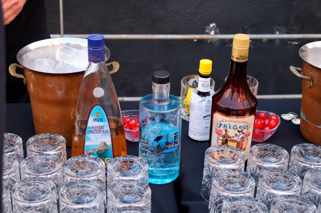 Algunos de los licores de Familia Marí Mayans se pudieron degustar en IV Simposium Internacional Licorista de Barcelona