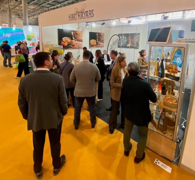 Familia Marí Mayans triunfa en Alimentaria con sus bebidas artesanas elaboradas en Ibiza - imagen 2